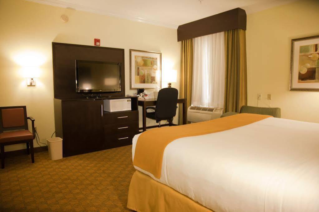 Holiday Inn Express Hotel & Suites Houston North Intercontinental By Ihg Westfield Экстерьер фото